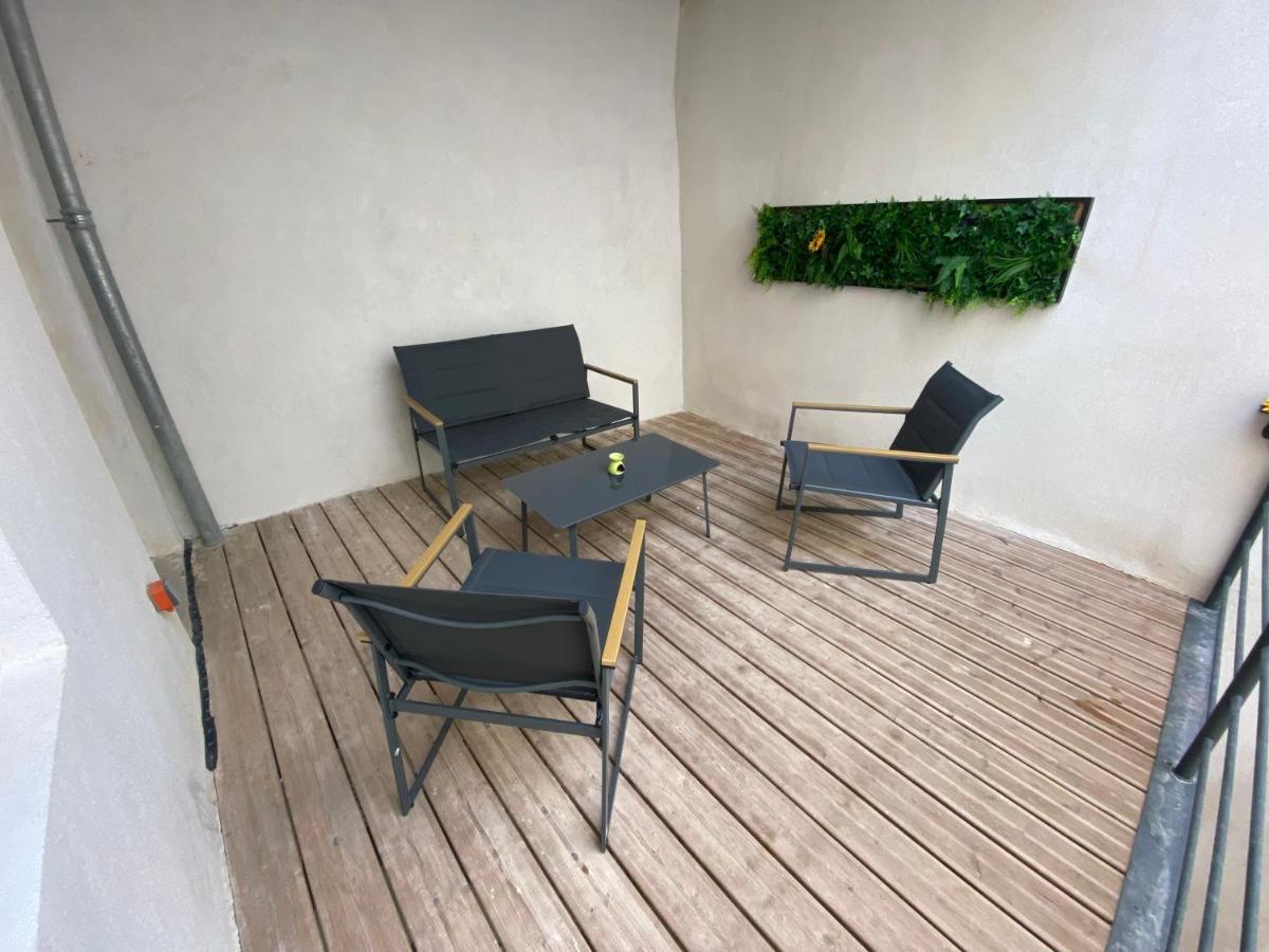 Logement Tout Equipe Layrac Zewnętrze zdjęcie